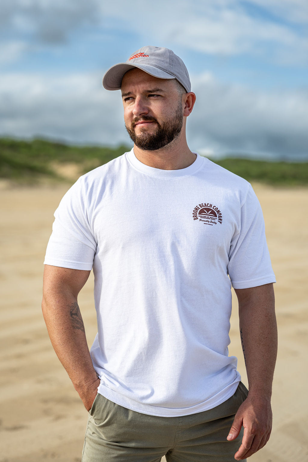 Common Tee - White & Brown Quality Palm