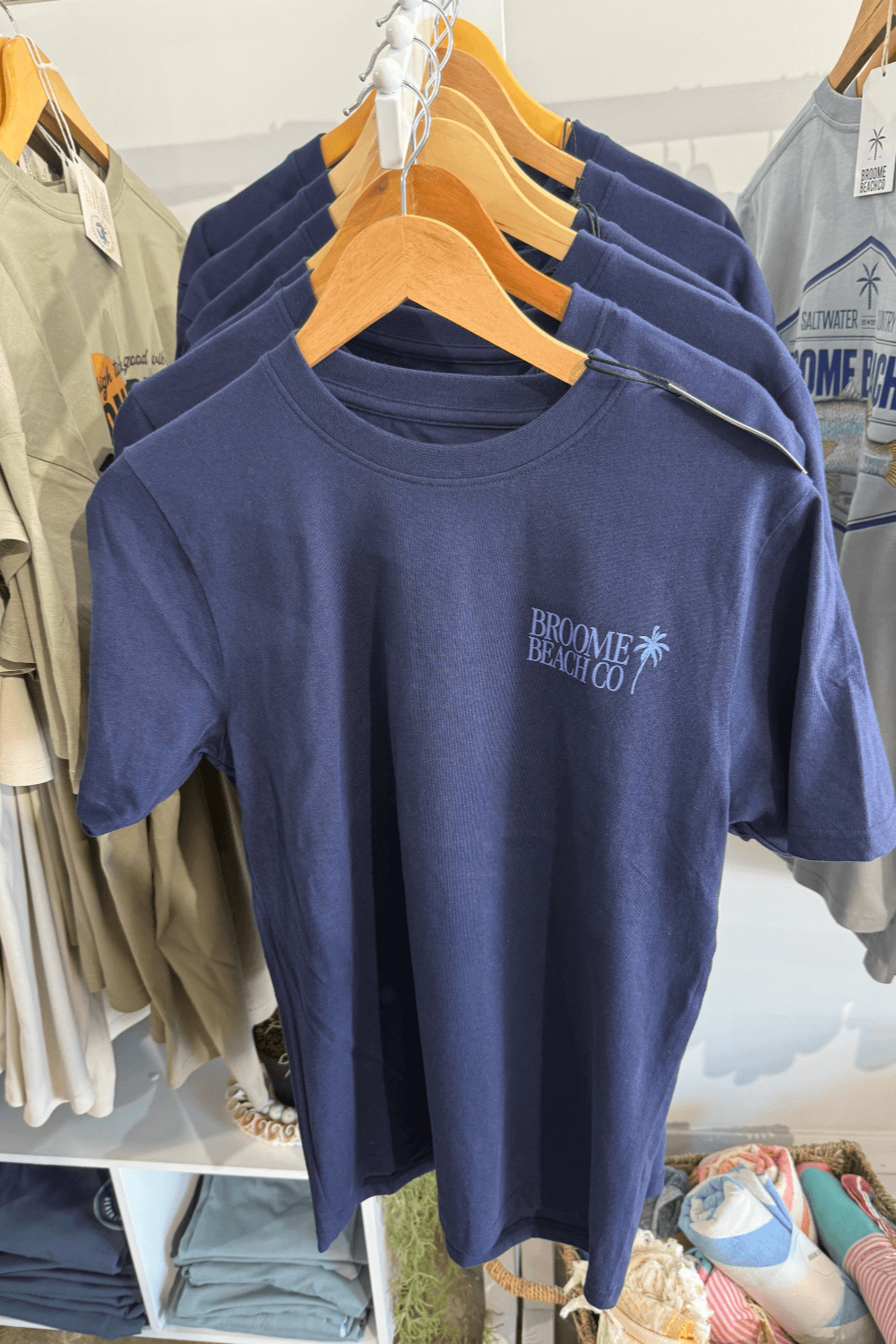 Common Tee - Navy Club Palm