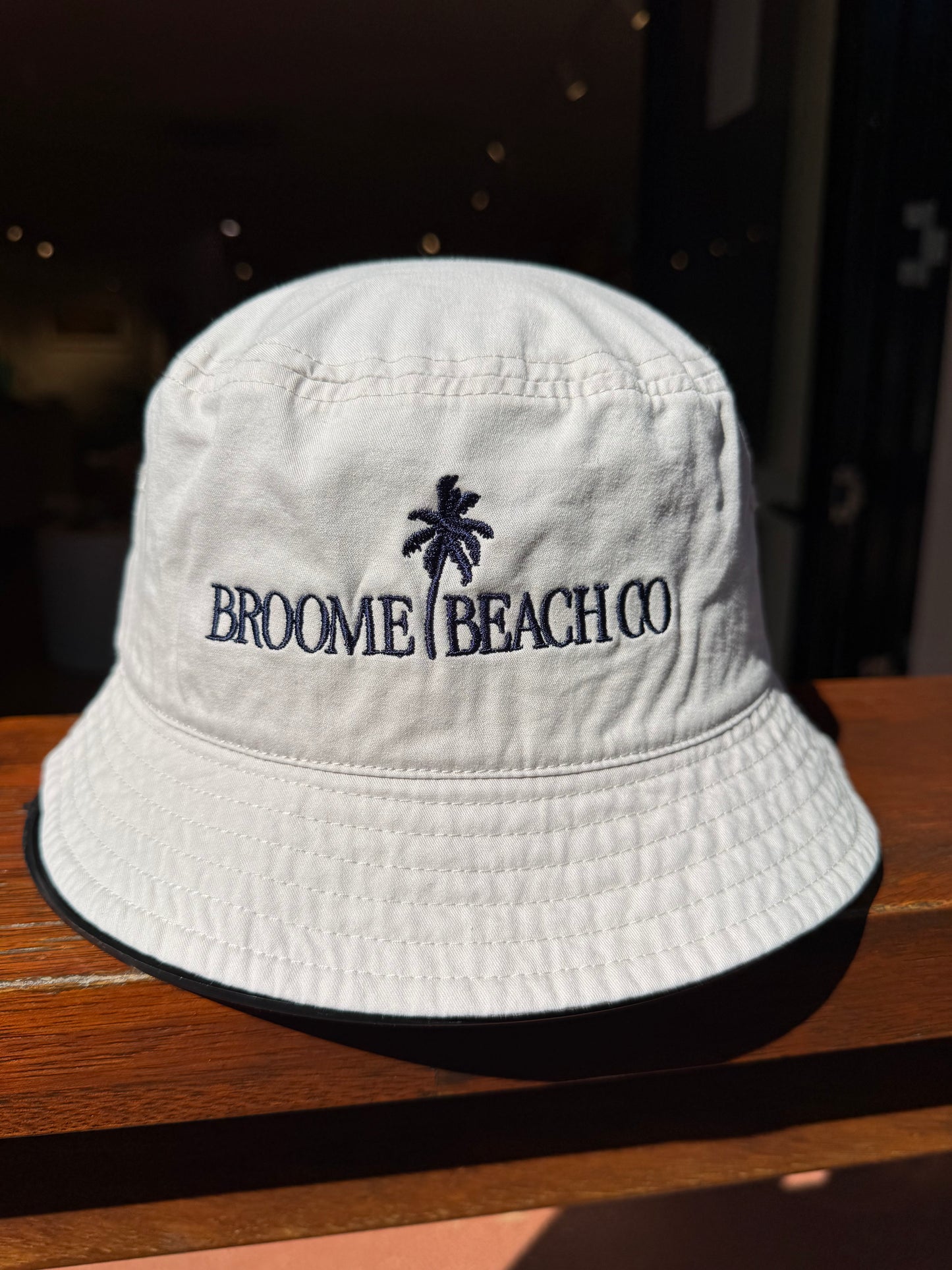 Beach Co Bucket Hat - Washed bone bucket hat