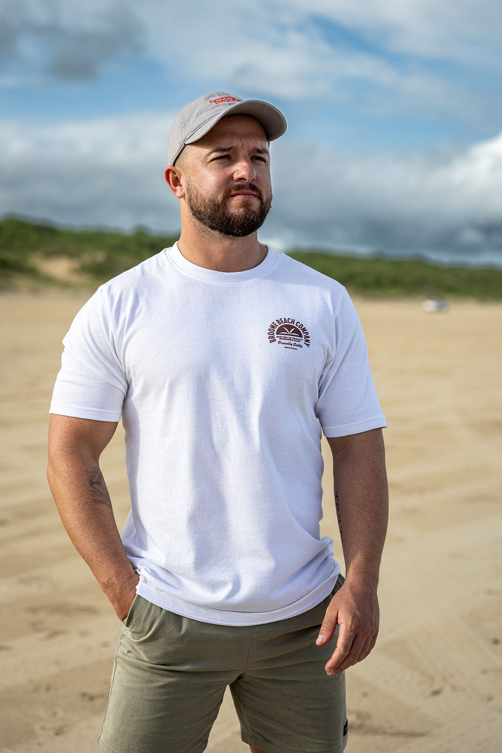 Common Tee - White & Brown Quality Palm