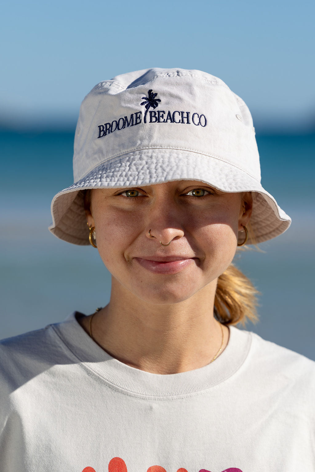 Beach Co Bucket Hat - Washed bone bucket hat