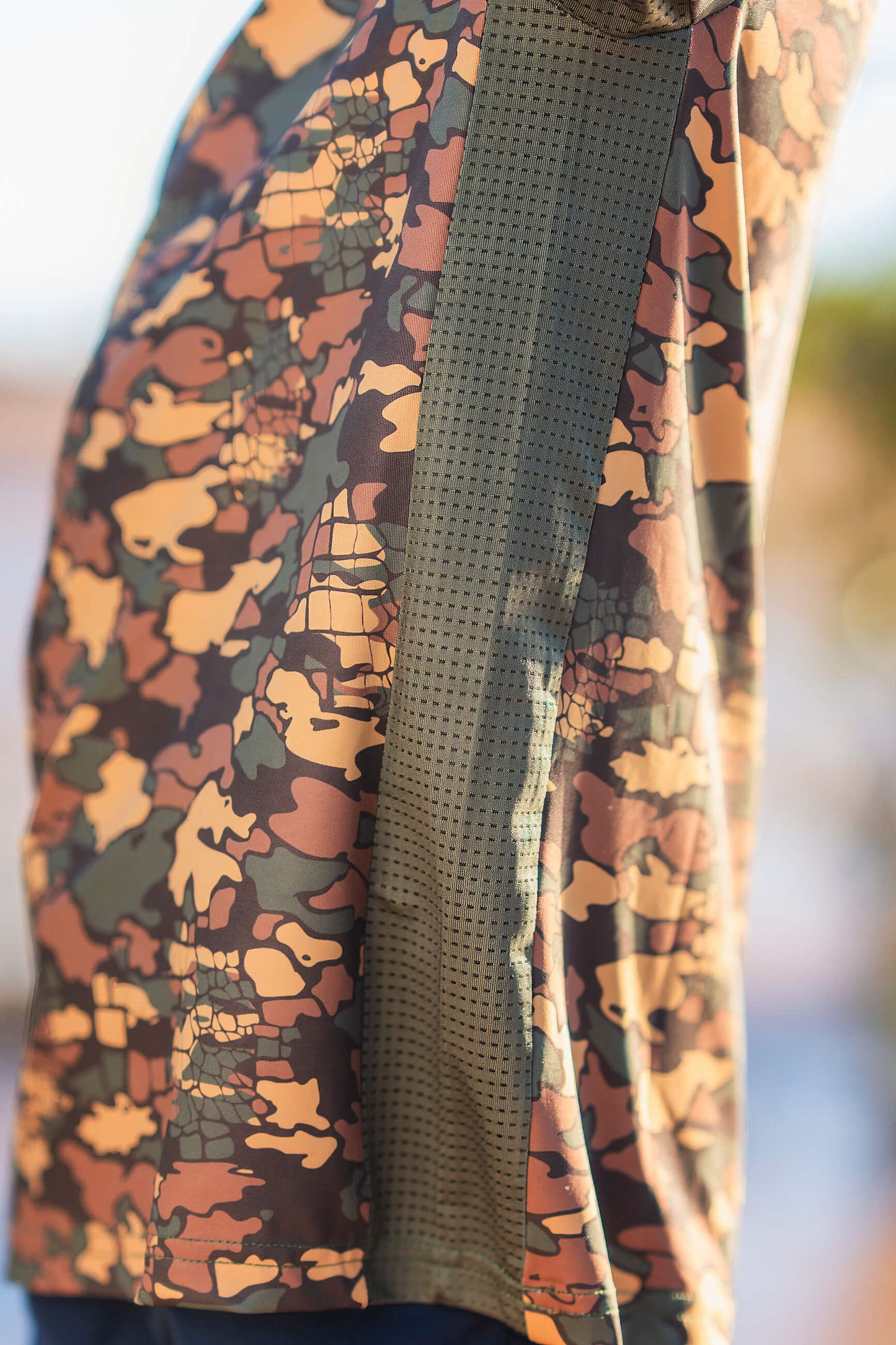 Kids Hooded Explore Shirt - Ord River