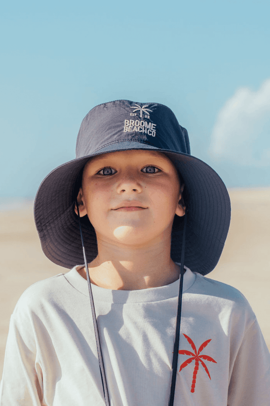 Beach Brimmed Fishing Hat - Navy