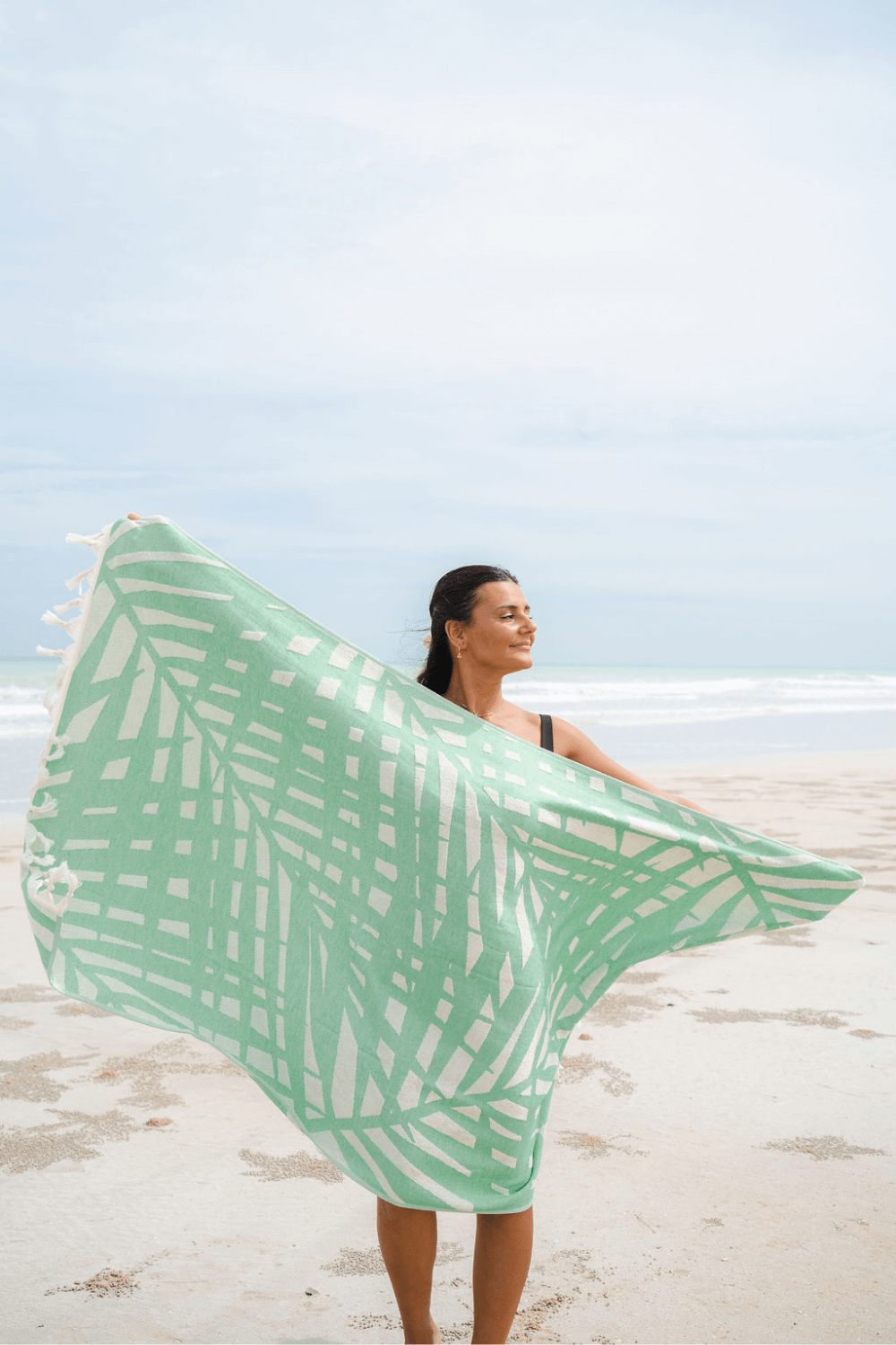 Premium Raised Pattern Broome Beach Turkish Towel - Green Palm
