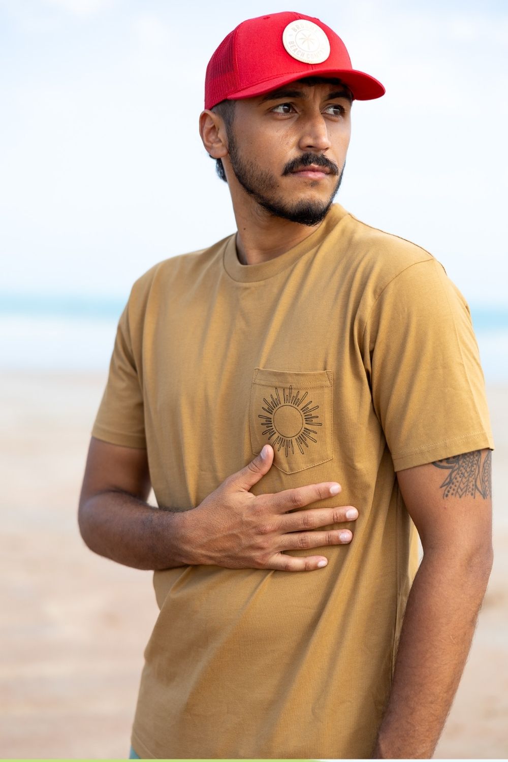 Coast Tee - Camel with Pocket